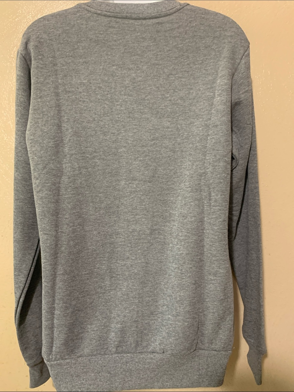 37. Disney size S Gray Crewneck with Red Mickey Graphic NWOT - Picture 3 of 4